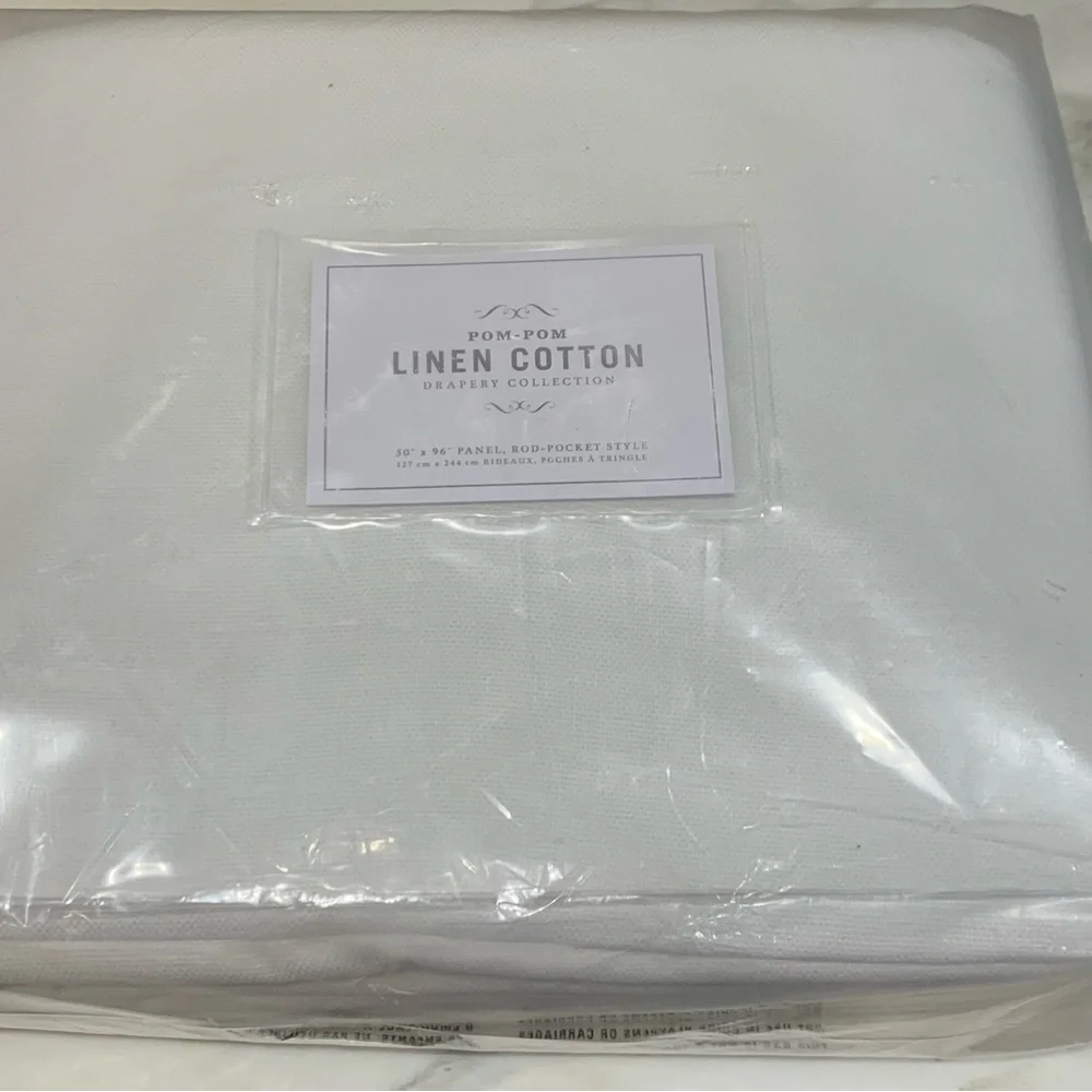 Drapery curtain panel